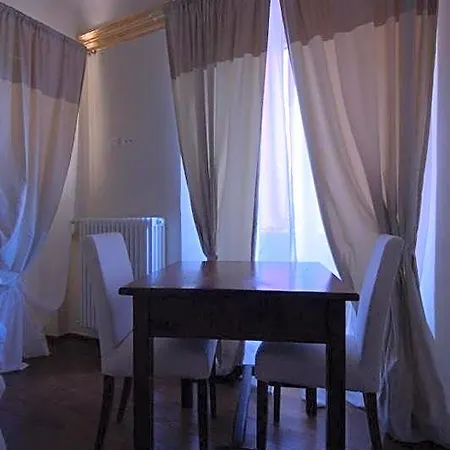 Guelfo بيت ريفي 3*